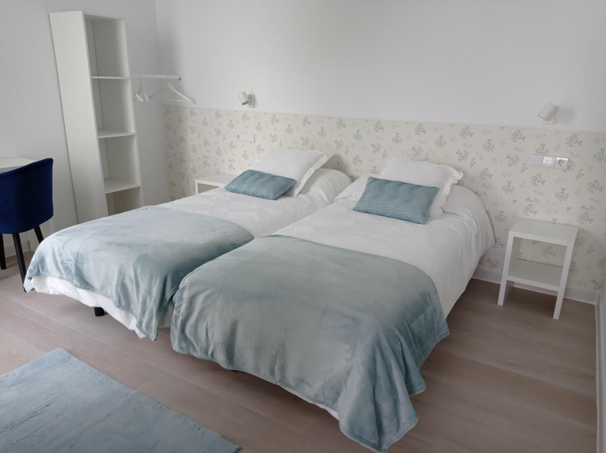 Casas Turisticas Lar Jardin - Parking Privado Santiago de Compostela Ngoại thất bức ảnh