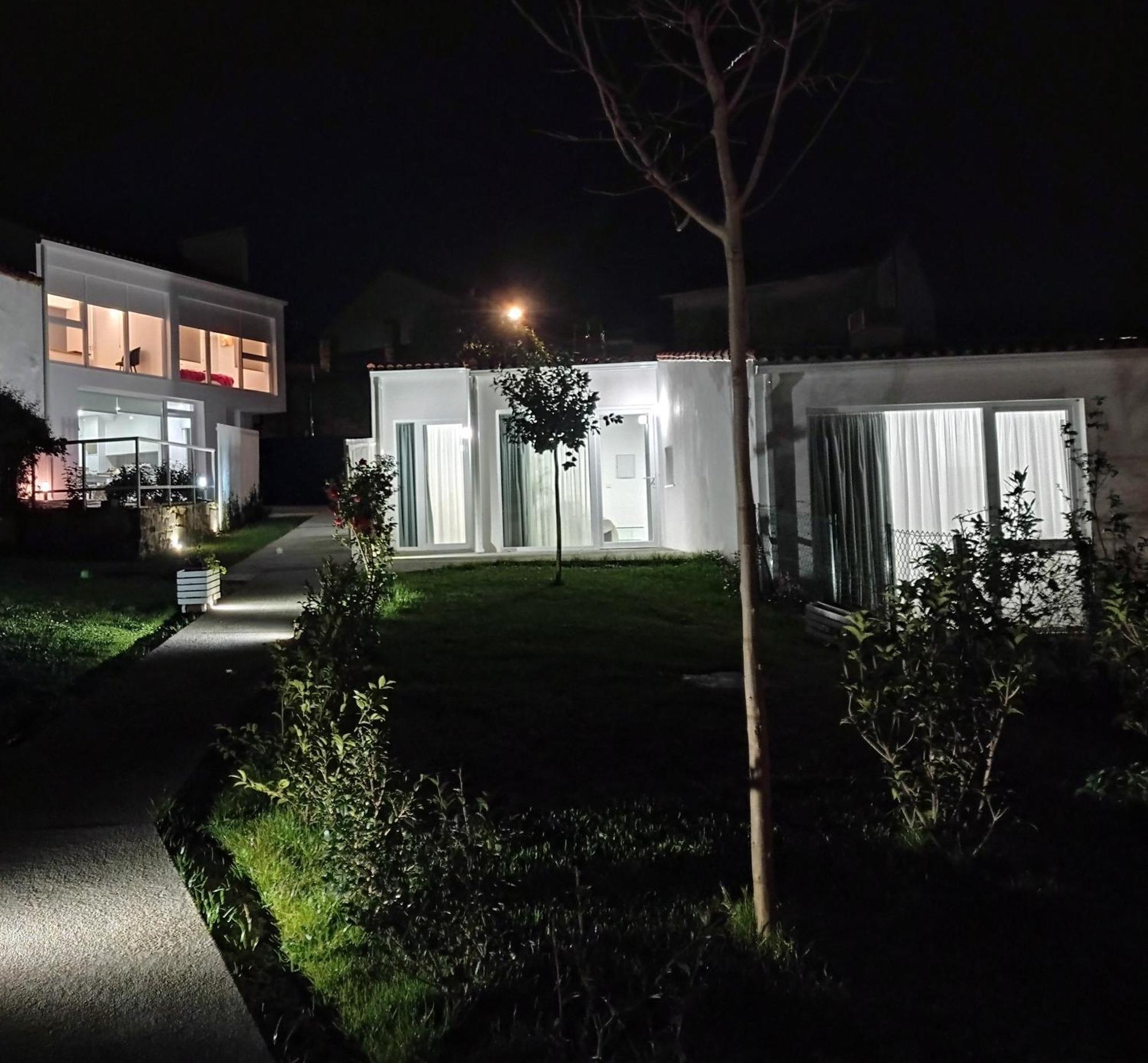 Casas Turisticas Lar Jardin - Parking Privado Santiago de Compostela Ngoại thất bức ảnh