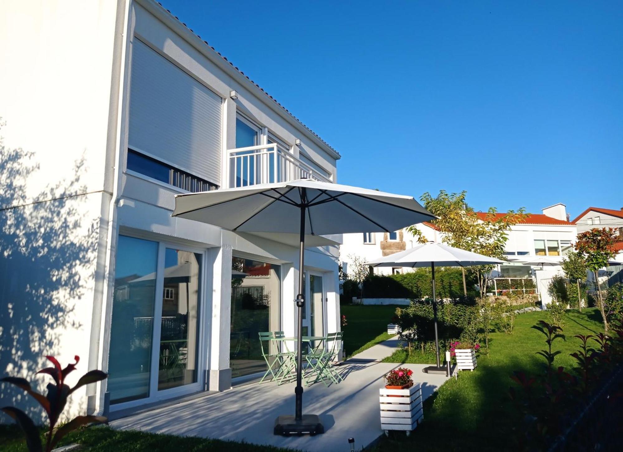 Casas Turisticas Lar Jardin - Parking Privado Santiago de Compostela Ngoại thất bức ảnh