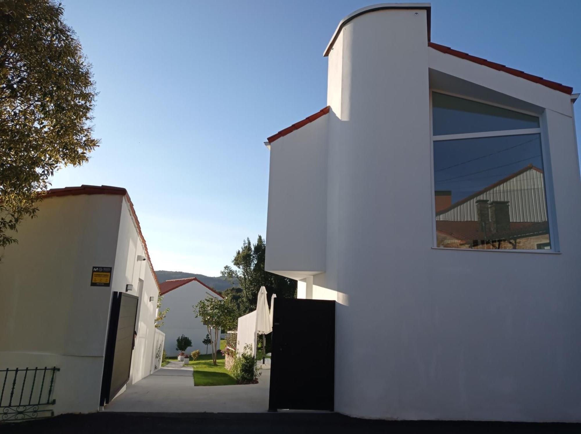 Casas Turisticas Lar Jardin - Parking Privado Santiago de Compostela Ngoại thất bức ảnh