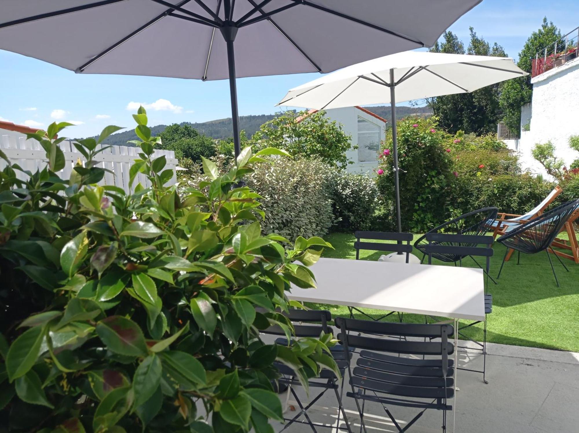 Casas Turisticas Lar Jardin - Parking Privado Santiago de Compostela Ngoại thất bức ảnh